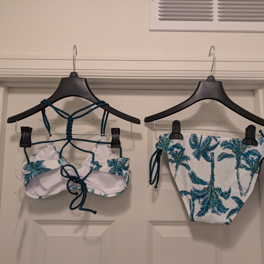 Cupshe Palm Tree Print Bikini - White and Teal - Picture 3 of 9